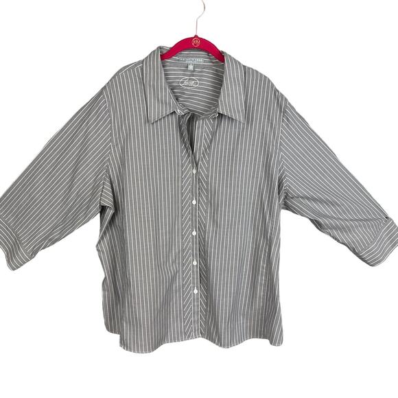 Foxcroft Plus Size Fitted Button Up Blouse Gray White Pinstripe SZ 22W Normcore - Picture 1 of 7